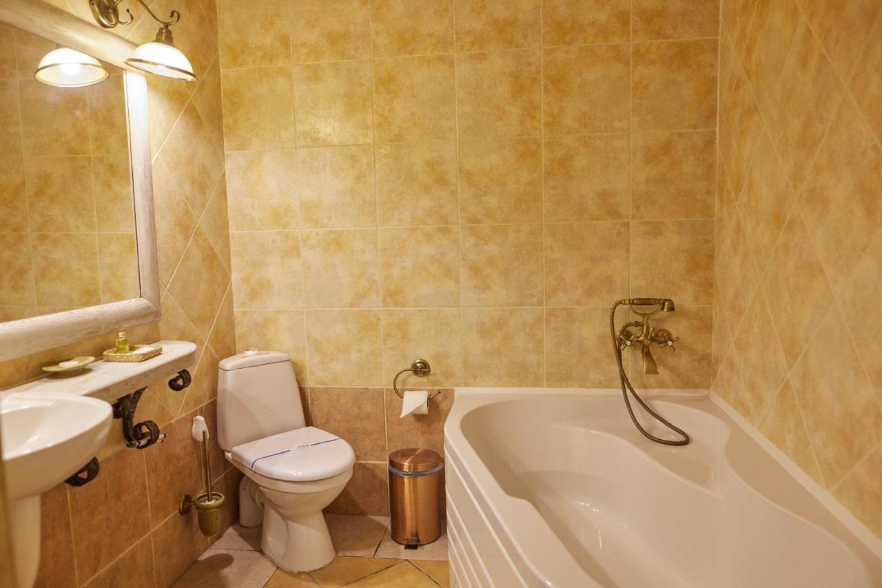 Zdybanka Otel Sumi Dış mekan fotoğraf