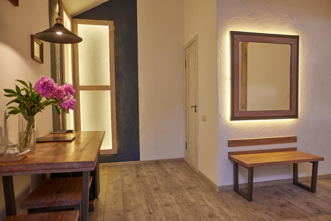 Zdybanka Otel Sumi Dış mekan fotoğraf