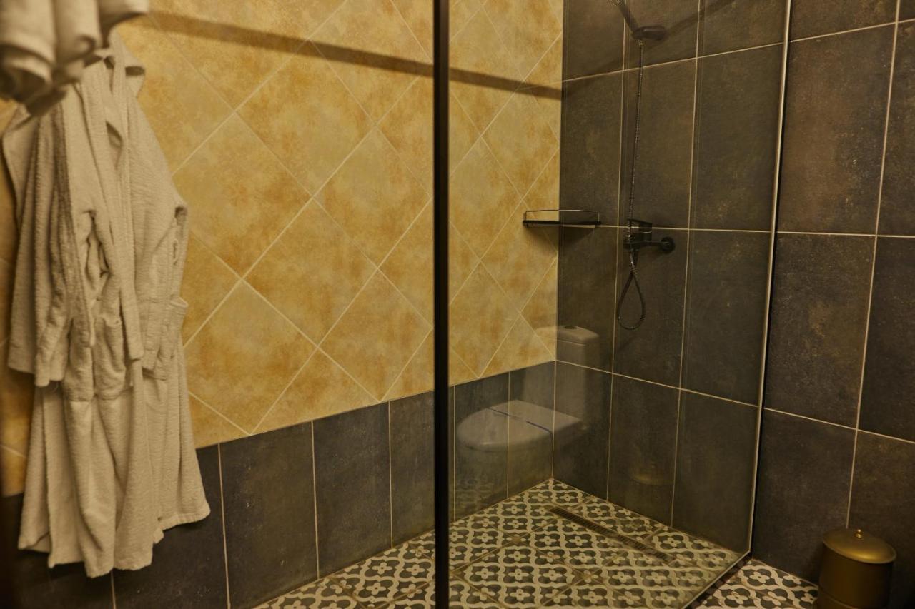 Zdybanka Otel Sumi Dış mekan fotoğraf