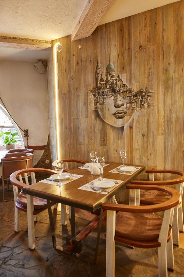 Zdybanka Otel Sumi Dış mekan fotoğraf